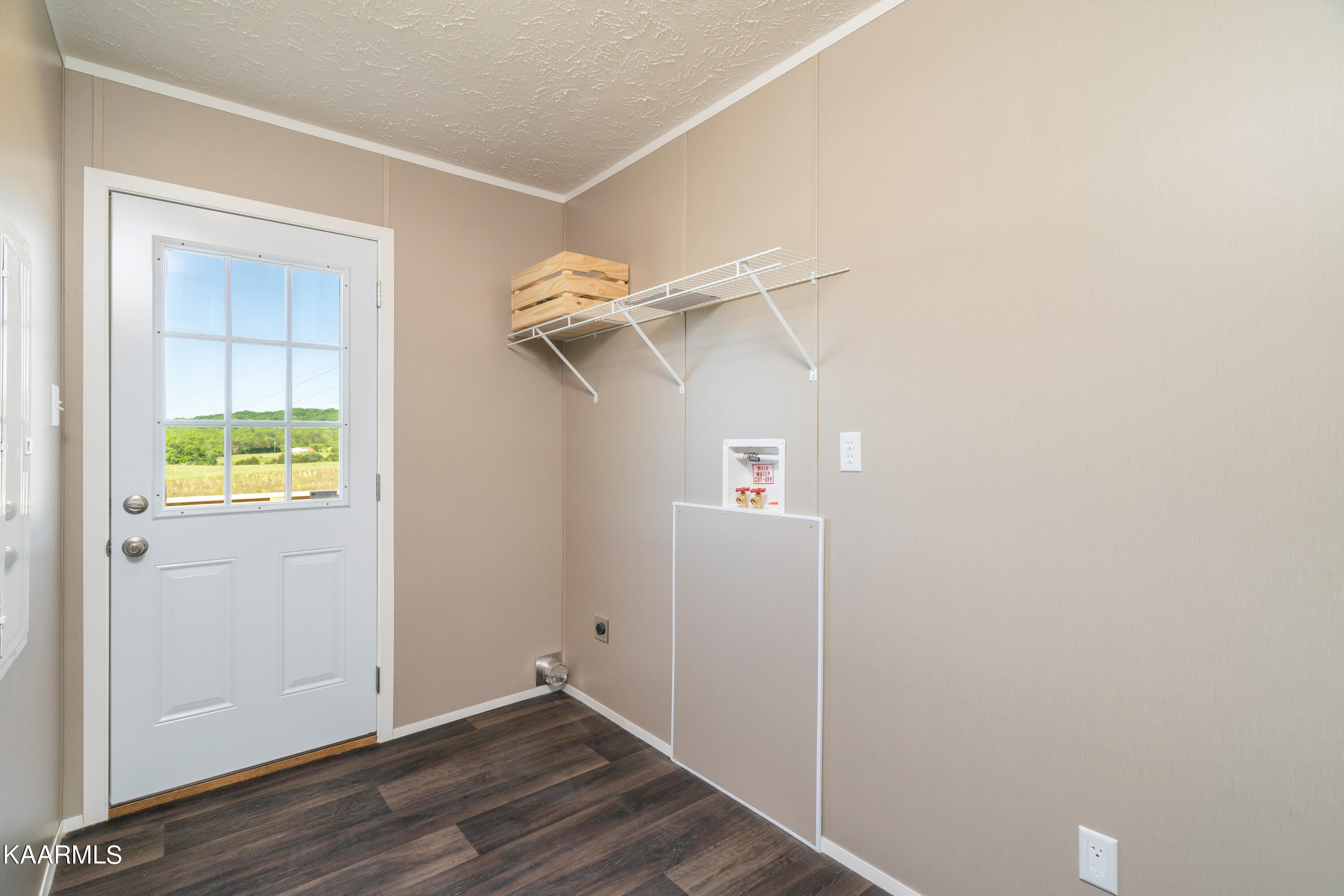 585 Johnson Church Road Philadelphia, TN 37846 - Photo 41 of 42 585 Johnson Church Rd-40