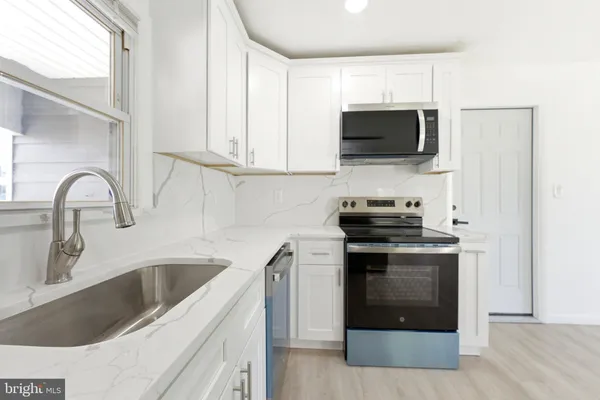 $384,777 | 49 Middleton Lane, Willingboro, NJ 08046