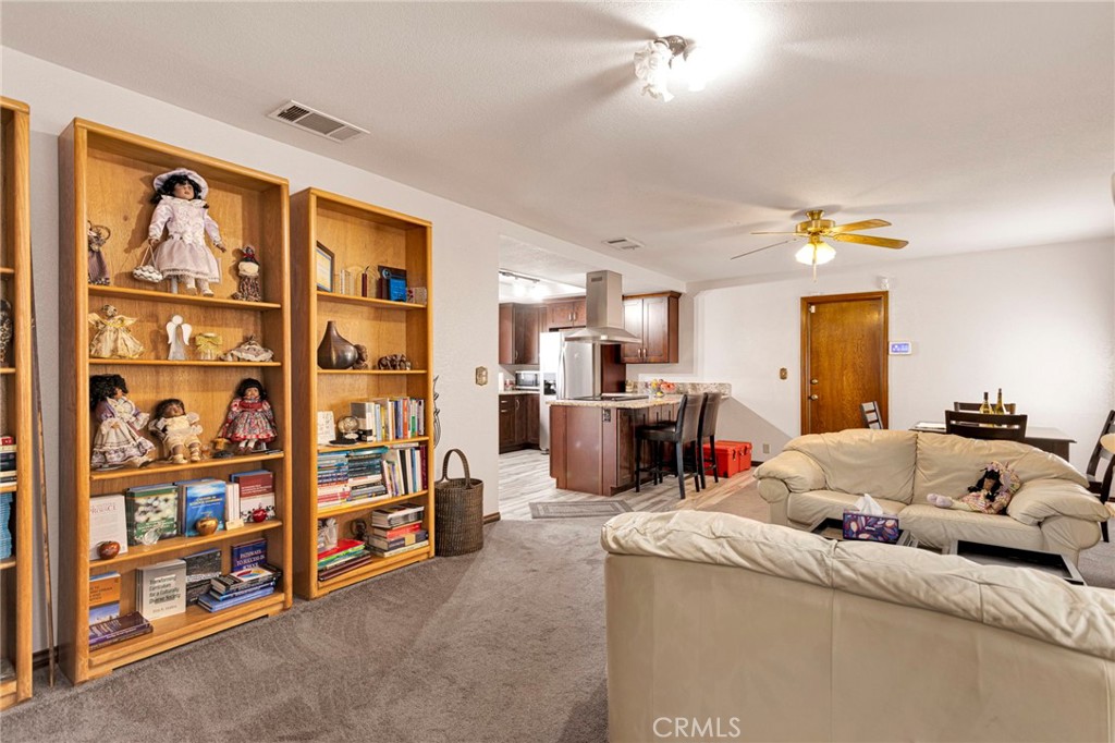 13150 Quapaw Road Apple Valley, CA 92308 - Photo 11 of 44