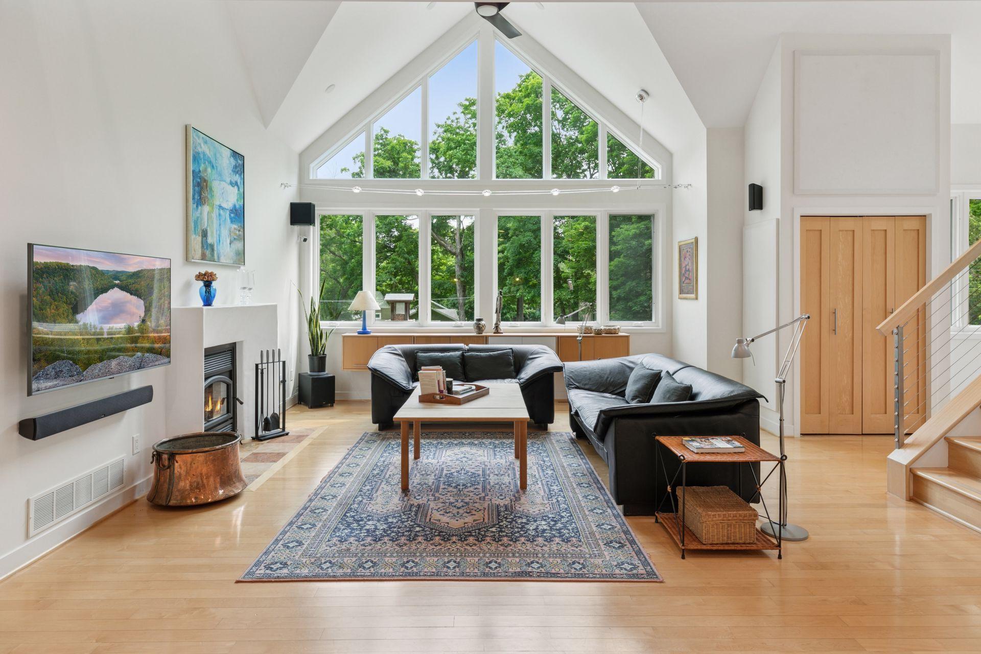 795 Carver Beach Road Chanhassen, MN 55317 - Photo 5 of 48 Gallery Image 5