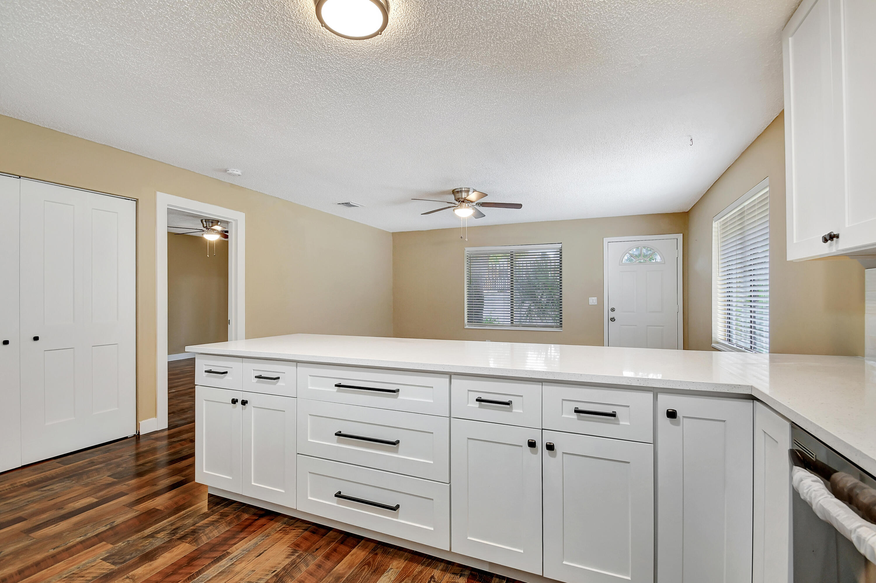 1677 West 27th Street, Unit A Riviera Beach, FL 33404 - Photo 10 of 39 10-print-Apartment (10)