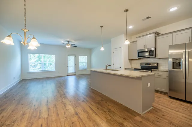 $479,500 | 7060 Gracious Drive, Franklin, TN 37064