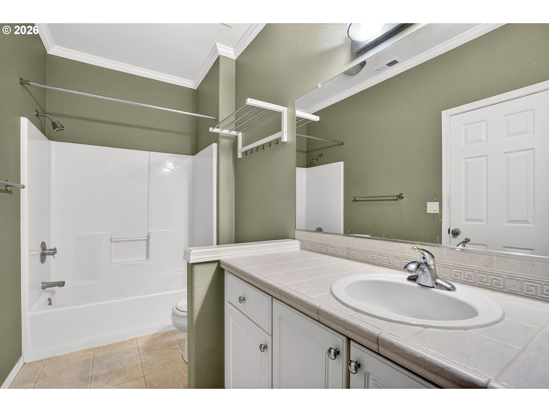 15806 Southwest Colyer Way Tigard, OR 97224 - Photo 25 of 31