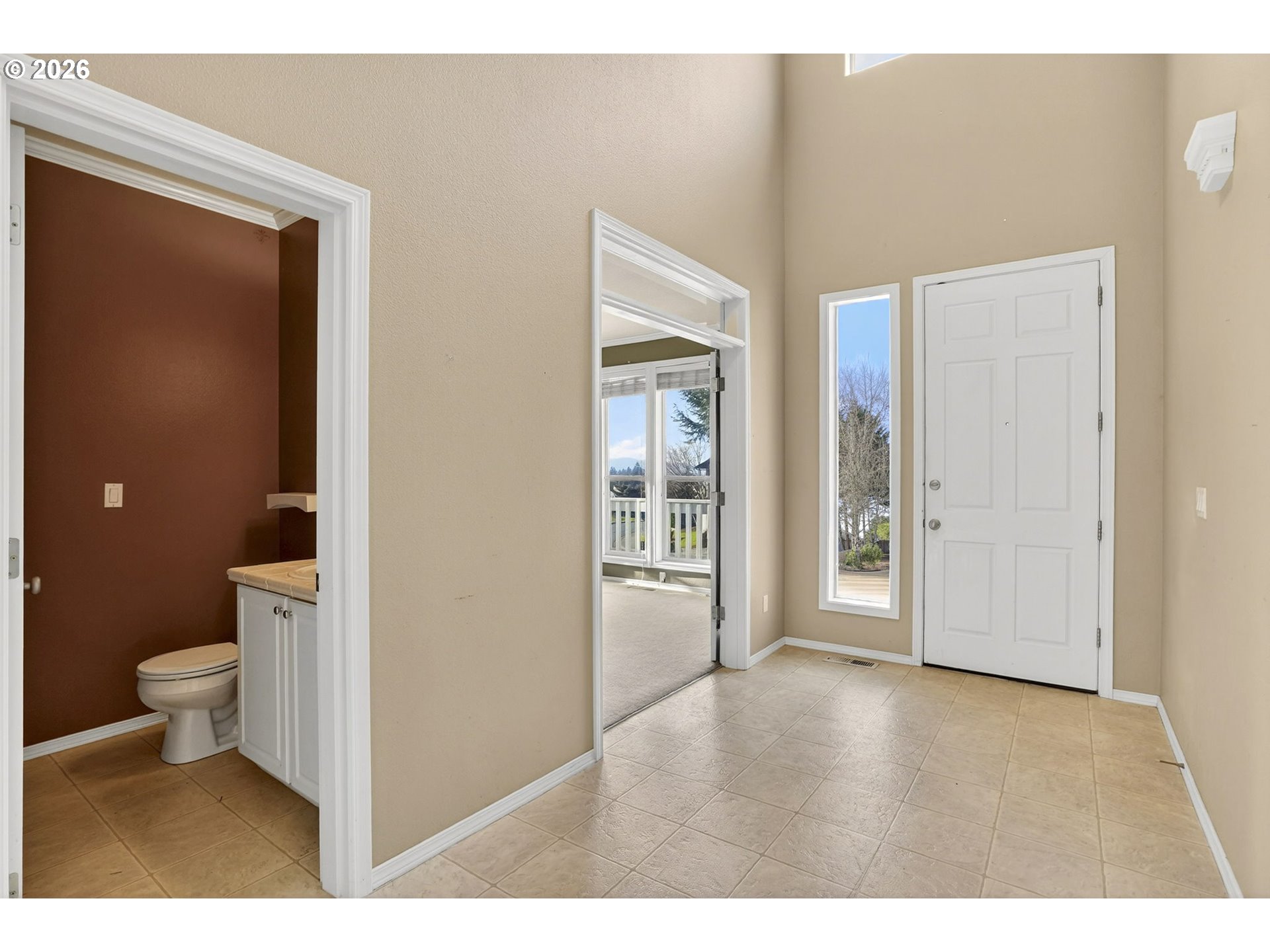 15806 Southwest Colyer Way Tigard, OR 97224 - Photo 4 of 31