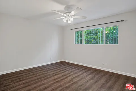$3,800 | 1006 Havenhurst Drive, Unit 4, Los Angeles, CA 90046