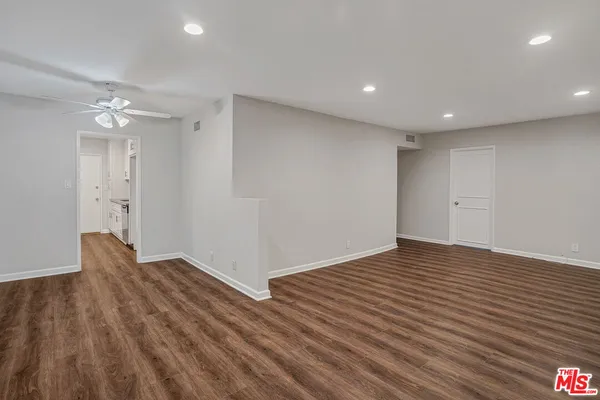 $3,800 | 1006 Havenhurst Drive, Unit 4, Los Angeles, CA 90046