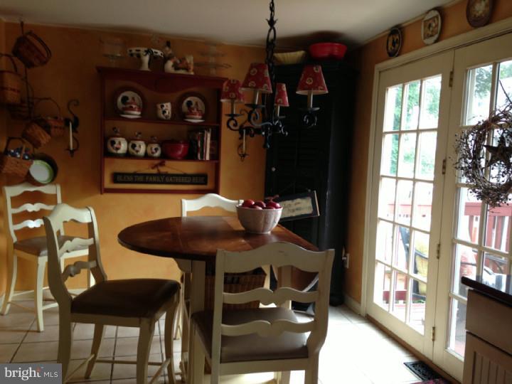 11742 Telfair Road Philadelphia, PA 19154 - Photo 12 of 24 Breakfast Room