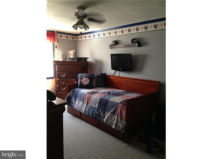 11742 Telfair Road Philadelphia, PA 19154 - Photo 19 of 24 Bedroom 2