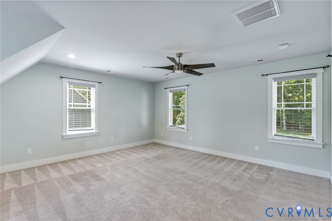 9400 Woodpecker Road Chesterfield, VA 23838 - Photo 29 of 44