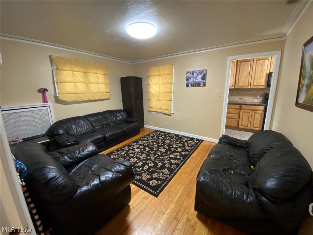 3577 Shannon Road Cleveland Heights, OH 44118 - Photo 8 of 32