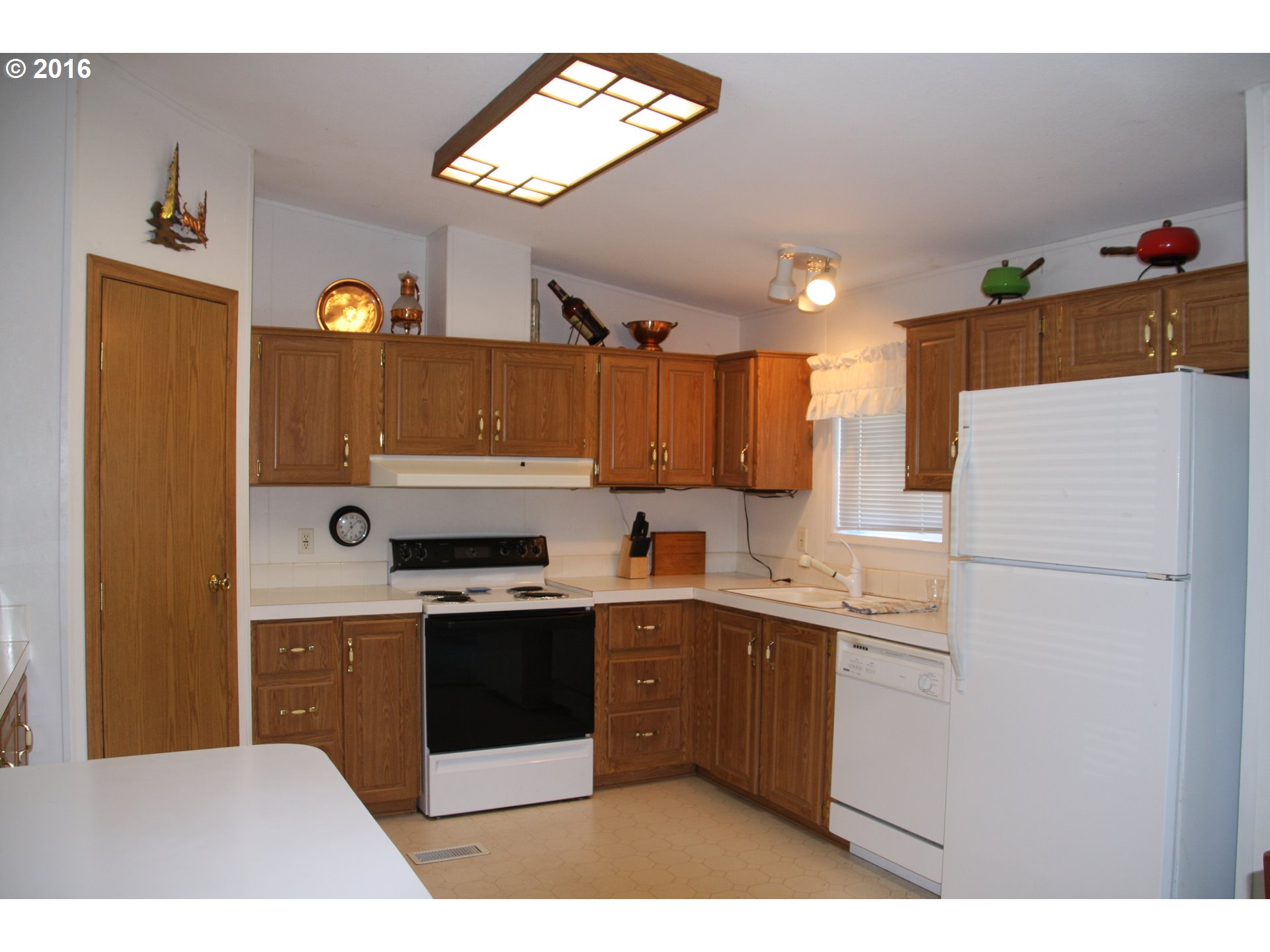 61 South High Road Wamic, OR 97063 - Photo 12 of 23 Gallery Image 12