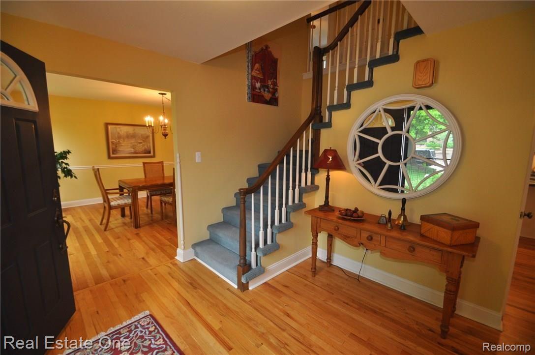 1638 Sumac Drive Rochester, MI 48309 - Photo 3 of 29 3.JPG