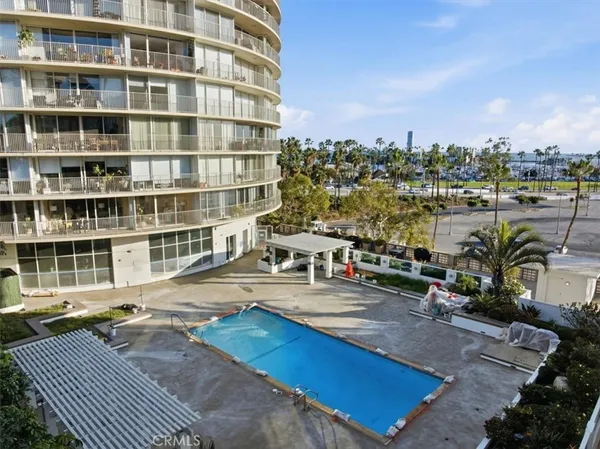$699,000 | 700 East Ocean Boulevard, Unit 601, Long Beach, CA 90802