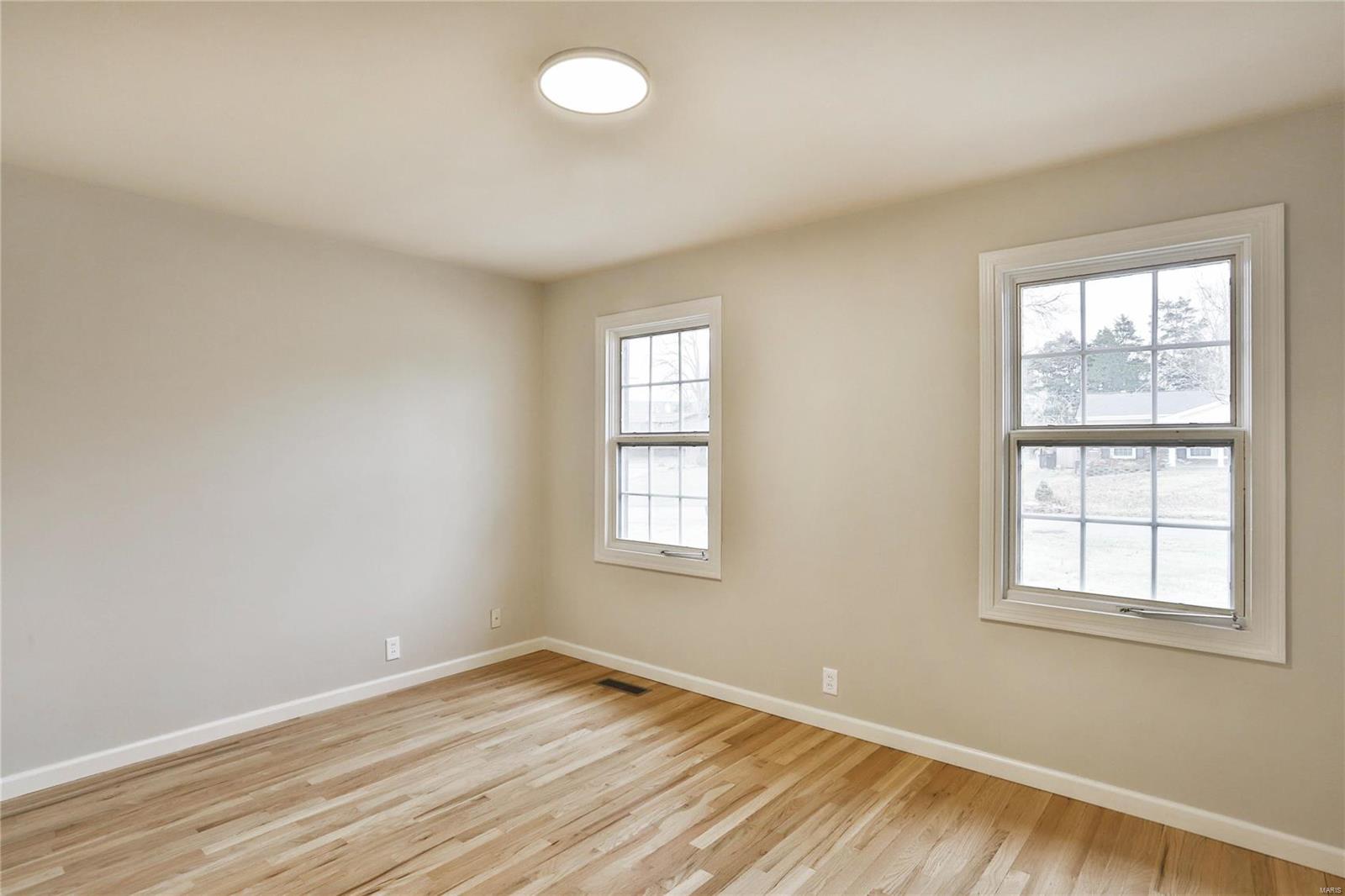 318 Northmoor Drive Ballwin, MO 63011 - Photo 25 of 43