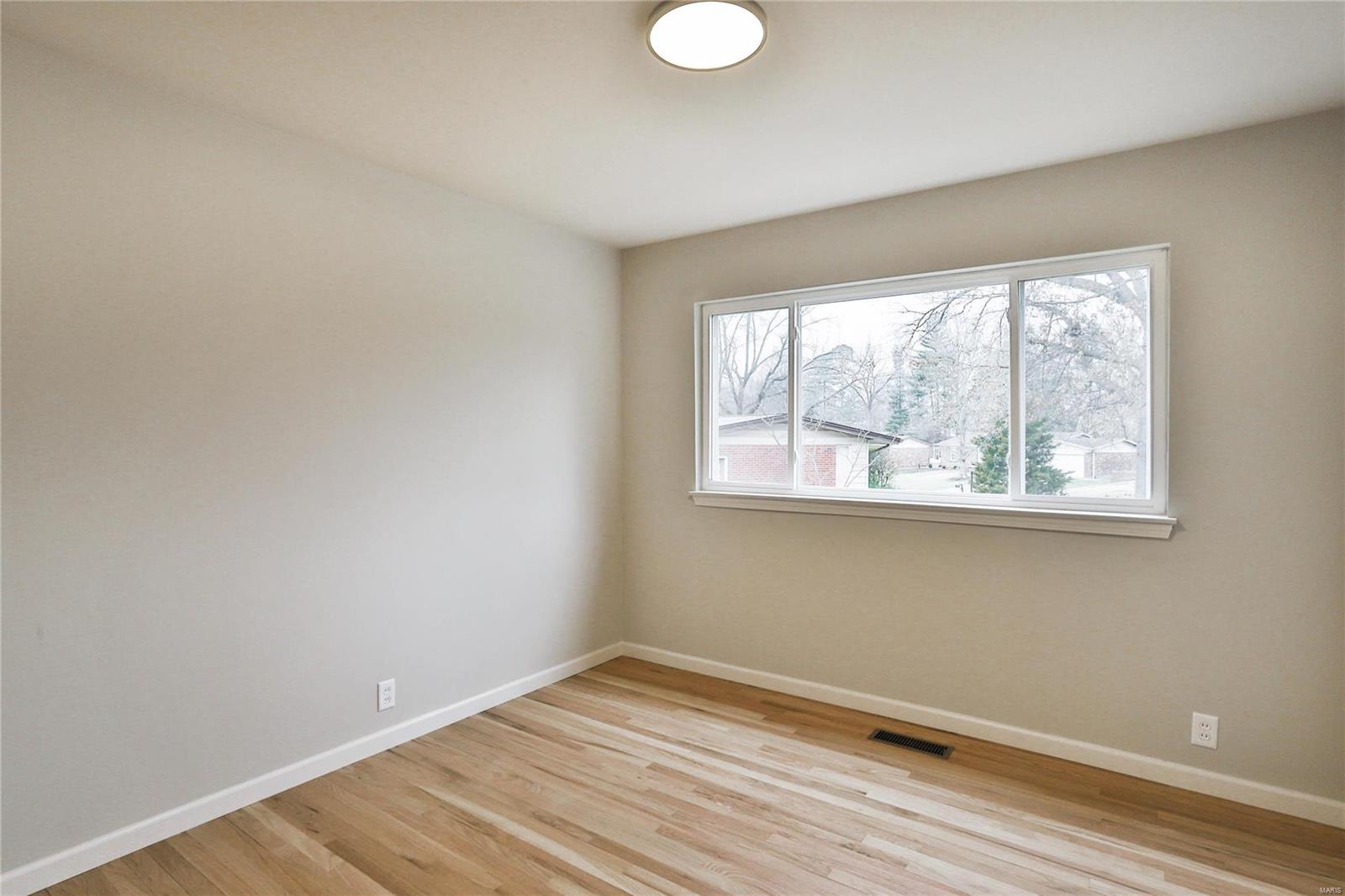 318 Northmoor Drive Ballwin, MO 63011 - Photo 27 of 43