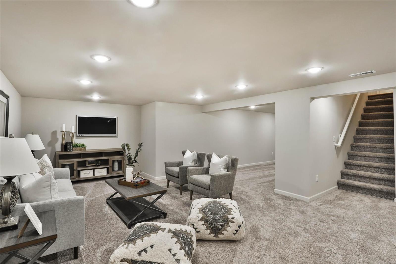 318 Northmoor Drive Ballwin, MO 63011 - Photo 38 of 43