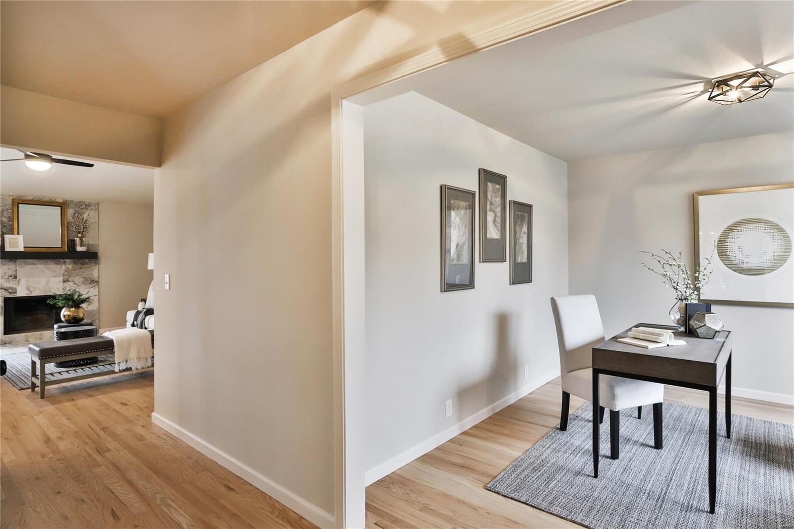 318 Northmoor Drive Ballwin, MO 63011 - Photo 7 of 43