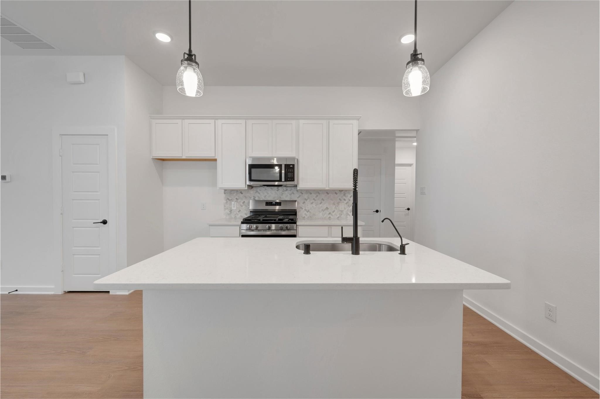 32506 Lantana Fields Road Fulshear, TX 77441 - Photo 10 of 41 Gallery Image 10