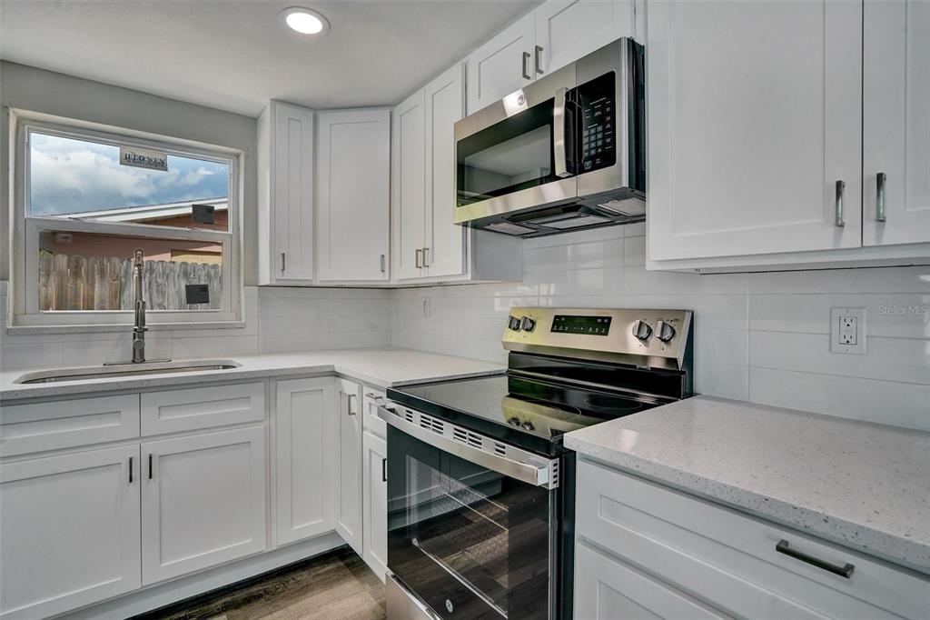 7420 Castanea Drive Port Richey, FL 34668 - Photo 8 of 50 Gallery Image 8