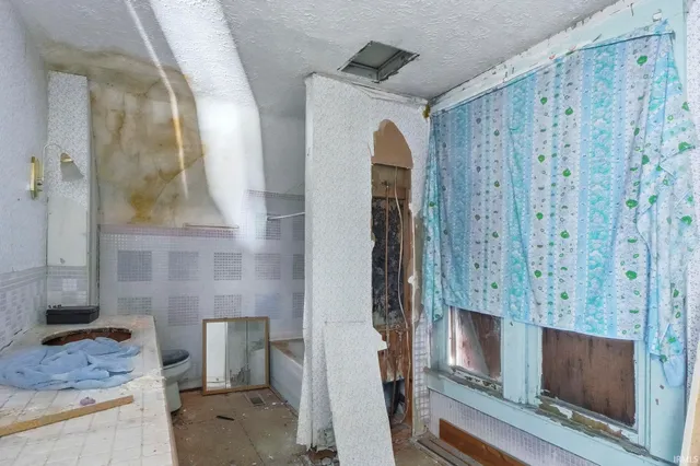 $50,000 | 353 West 5th Street, Peru, IN 46970