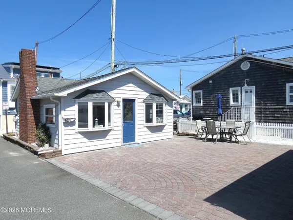 $710,000 | 24 East Chadwick Way, Lavallette, NJ 08735