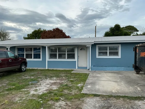 $2,000 | 928 Fra-Mar Place, Fort Pierce, FL 34982