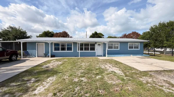 $2,000 | 928 Fra-Mar Place, Fort Pierce, FL 34982