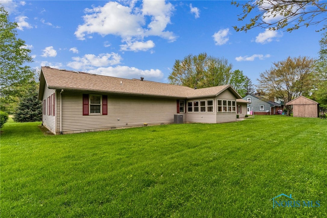 1629 Lockwood Road Findlay, OH 45840 - Photo 34 of 39 Gallery Image 34