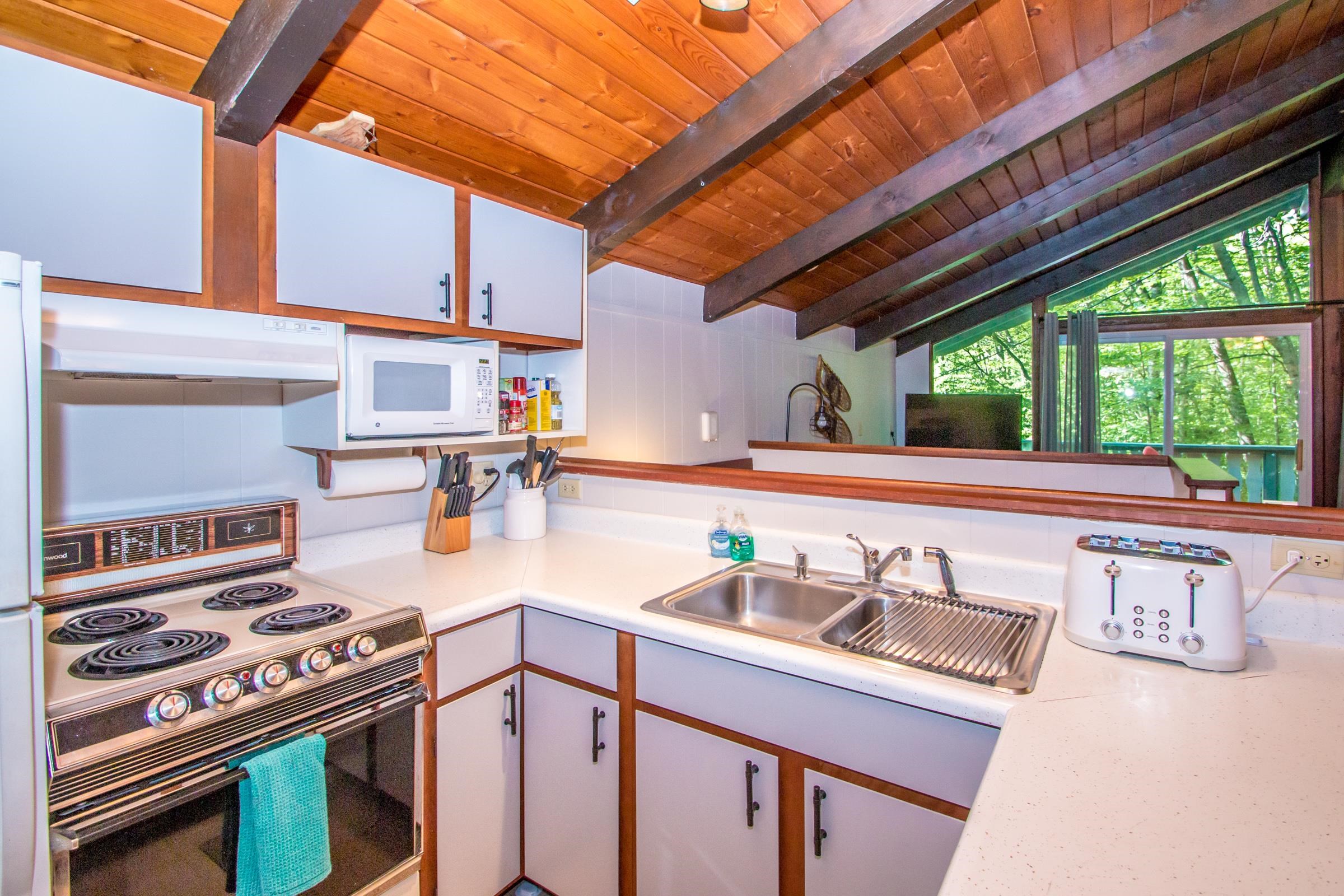 404 Rolling Ridge Road Bartlett, NH 03812 - Photo 8 of 38 Gallery Image 8
