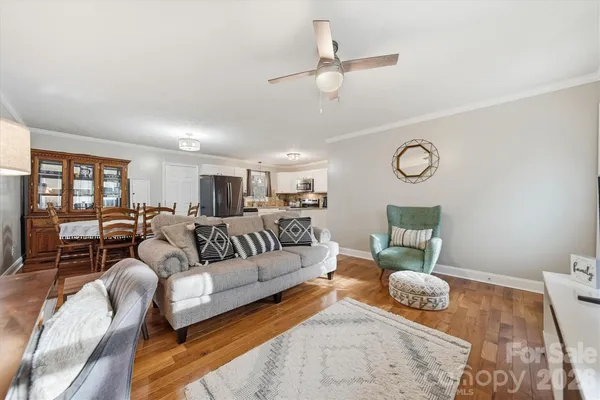 $229,000 | 1437 Oak Hill Drive, Morganton, NC 28655