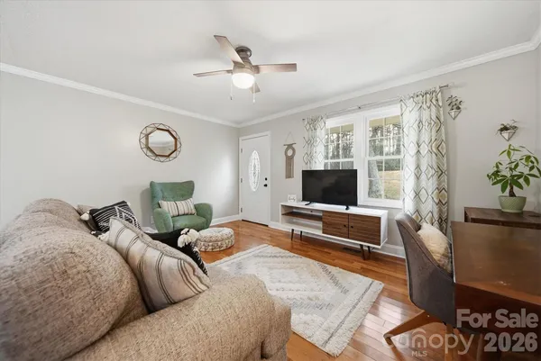 $229,000 | 1437 Oak Hill Drive, Morganton, NC 28655