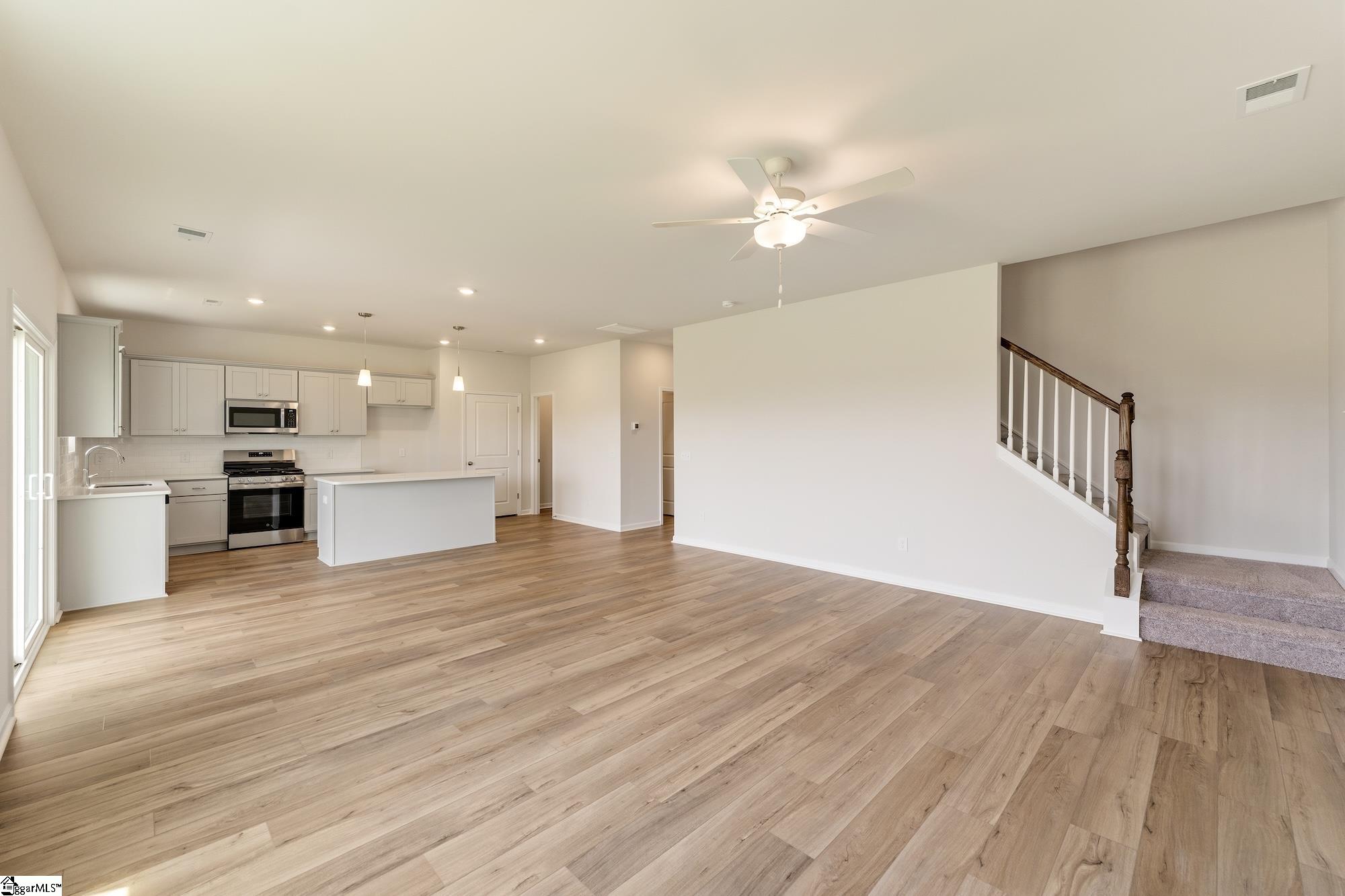 2324 Mill Loop Spartanburg, SC 29301 - Photo 9 of 28