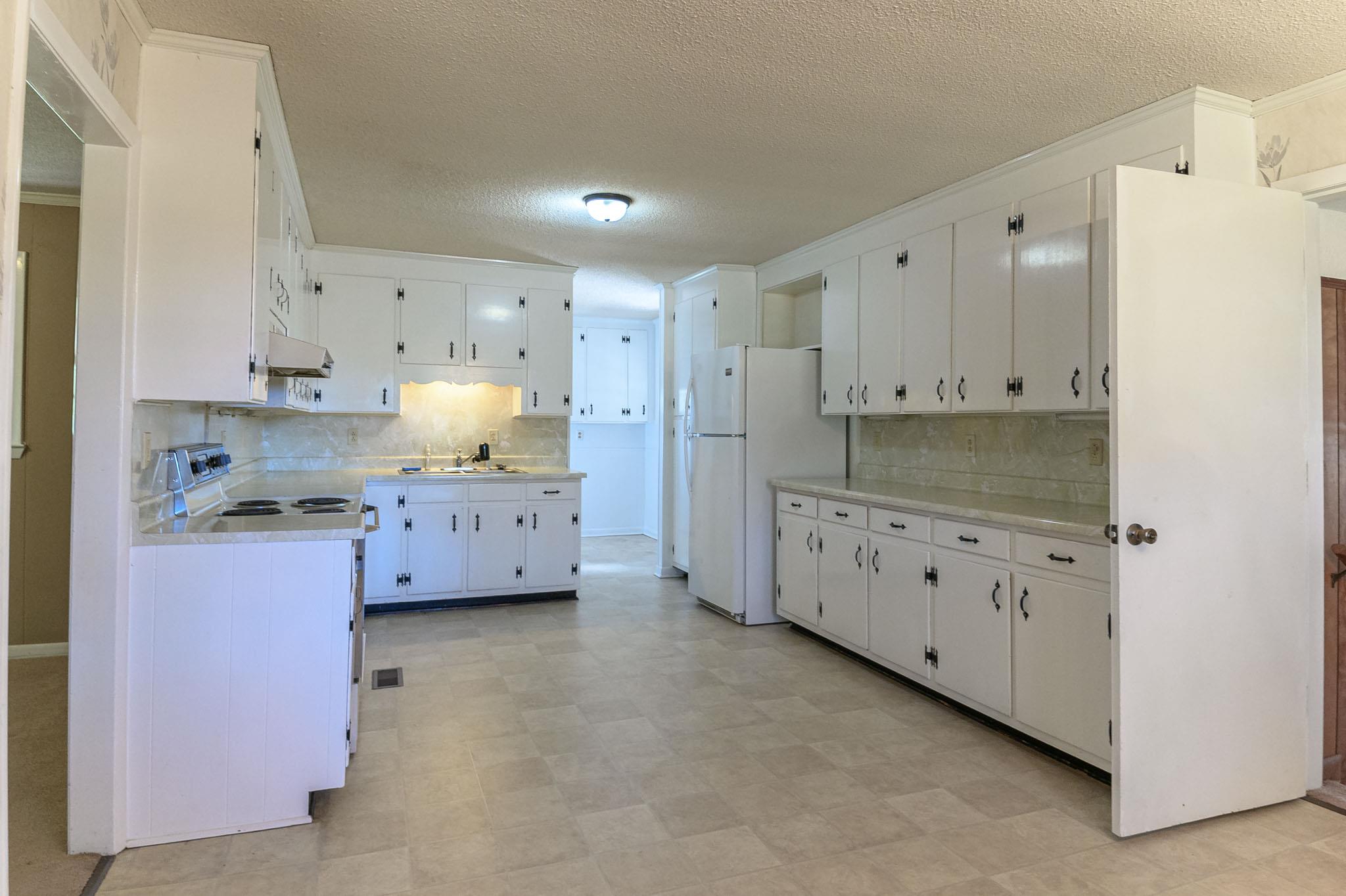 7160 Miller Johnson Road Christiana, TN 37037 - Photo 6 of 25 Gallery Image 6