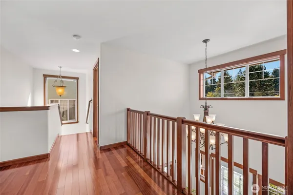 $1,100,000 | 2126 West Mukilteo Boulevard, Everett, WA 98203