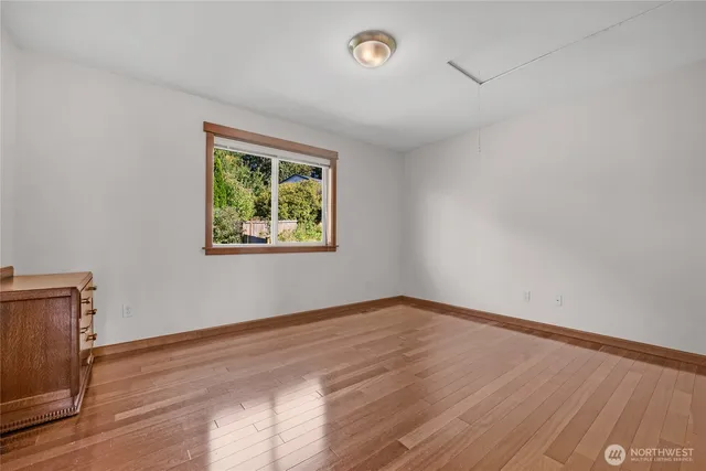 $1,100,000 | 2126 West Mukilteo Boulevard, Everett, WA 98203