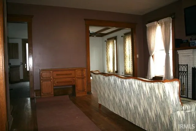 $278,000 | 1353 East Clinton Street, Frankfort, IN 46041