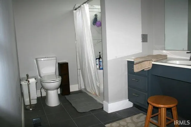 $278,000 | 1353 East Clinton Street, Frankfort, IN 46041