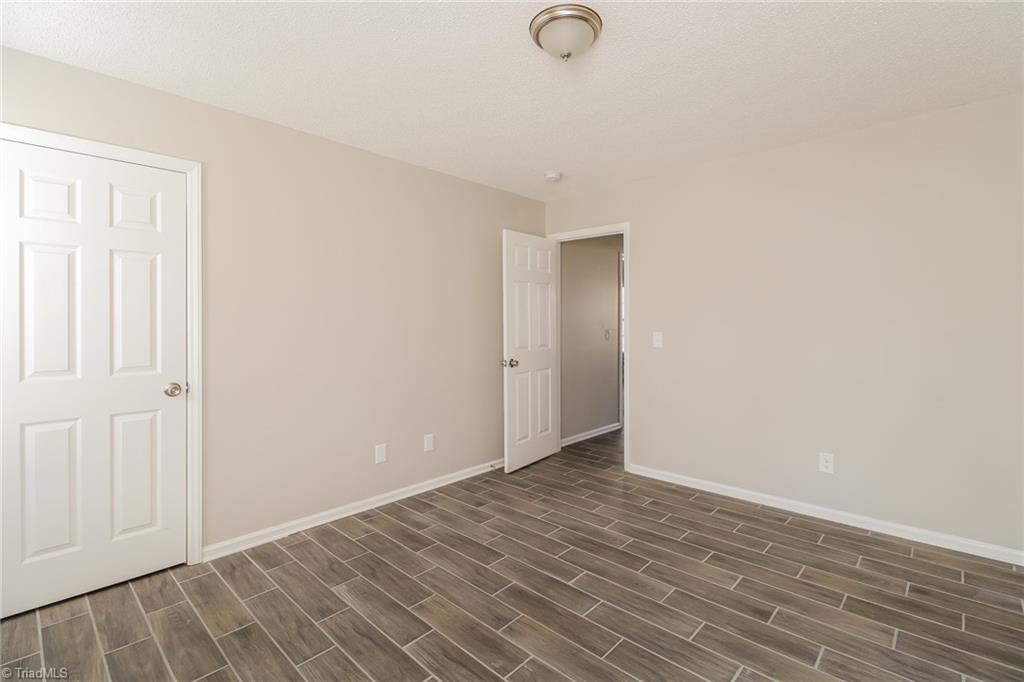 6900 Salem Quarter Road Belews Creek, NC 27009 - Photo 11 of 17