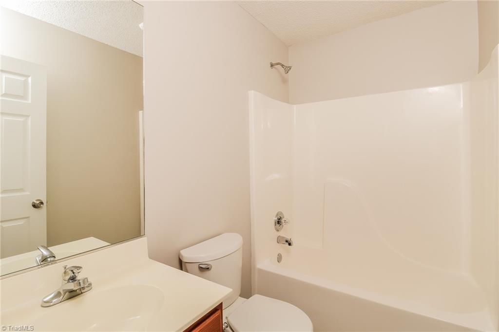 6900 Salem Quarter Road Belews Creek, NC 27009 - Photo 12 of 17