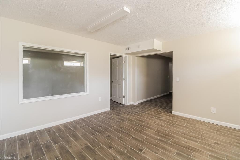 6900 Salem Quarter Road Belews Creek, NC 27009 - Photo 13 of 17