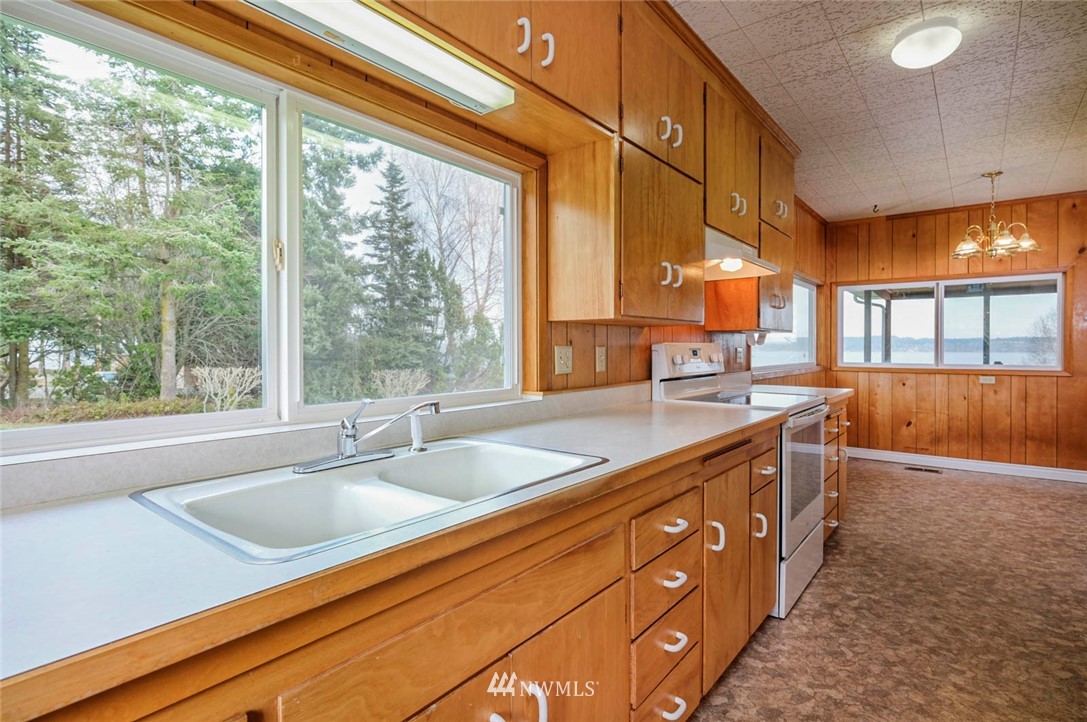1376 East Marrowstone Road Nordland, WA 98358 - Photo 11 of 27 Gallery Image 11