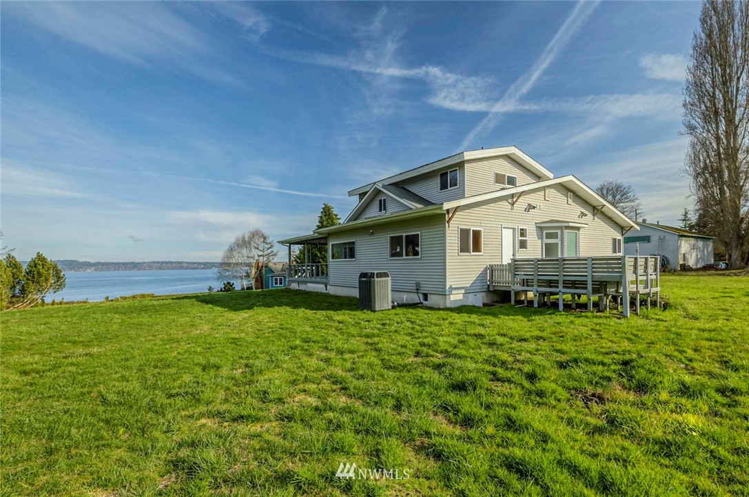 1376 East Marrowstone Road Nordland, WA 98358 - Photo 4 of 27 Gallery Image 4