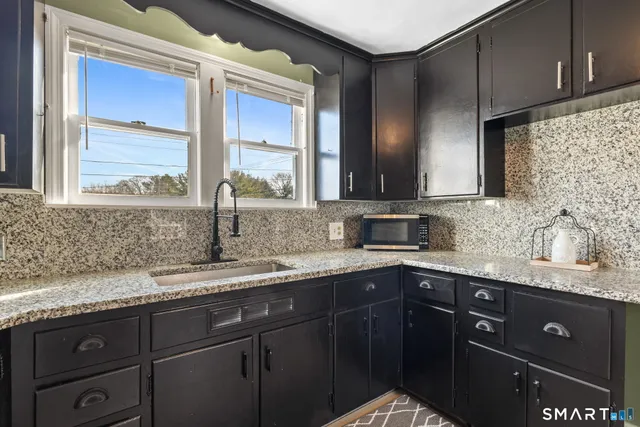 $299,900 | 153 Grove Street, Vernon Rockville, CT 06066