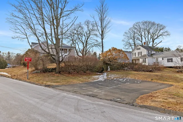 $299,900 | 153 Grove Street, Vernon Rockville, CT 06066