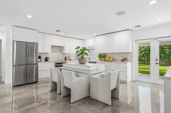 $1,999,000 | 774 Azalea Lane, Vero Beach, FL 32963