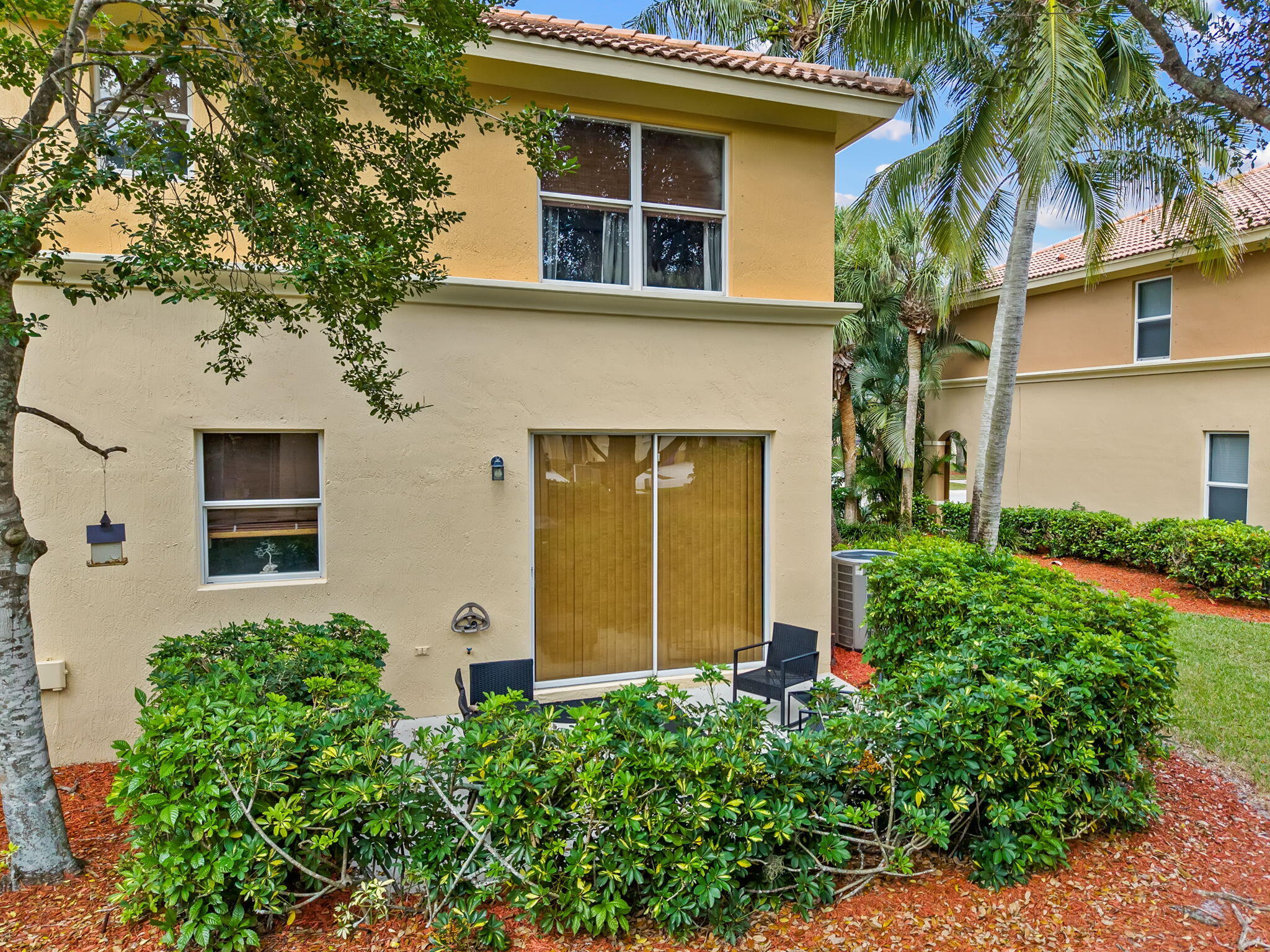 123 Wakulla Springs Way Royal Palm Beach, FL 33411 - Photo 6 of 27 front view of a house