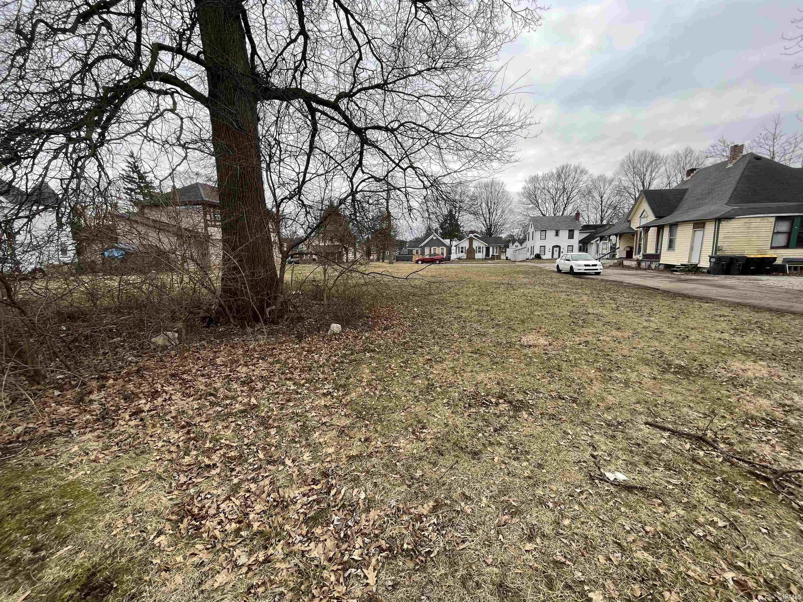 230 West 5th Street Anderson, IN 46016 - Photo 1 of 5 Gallery Image 1