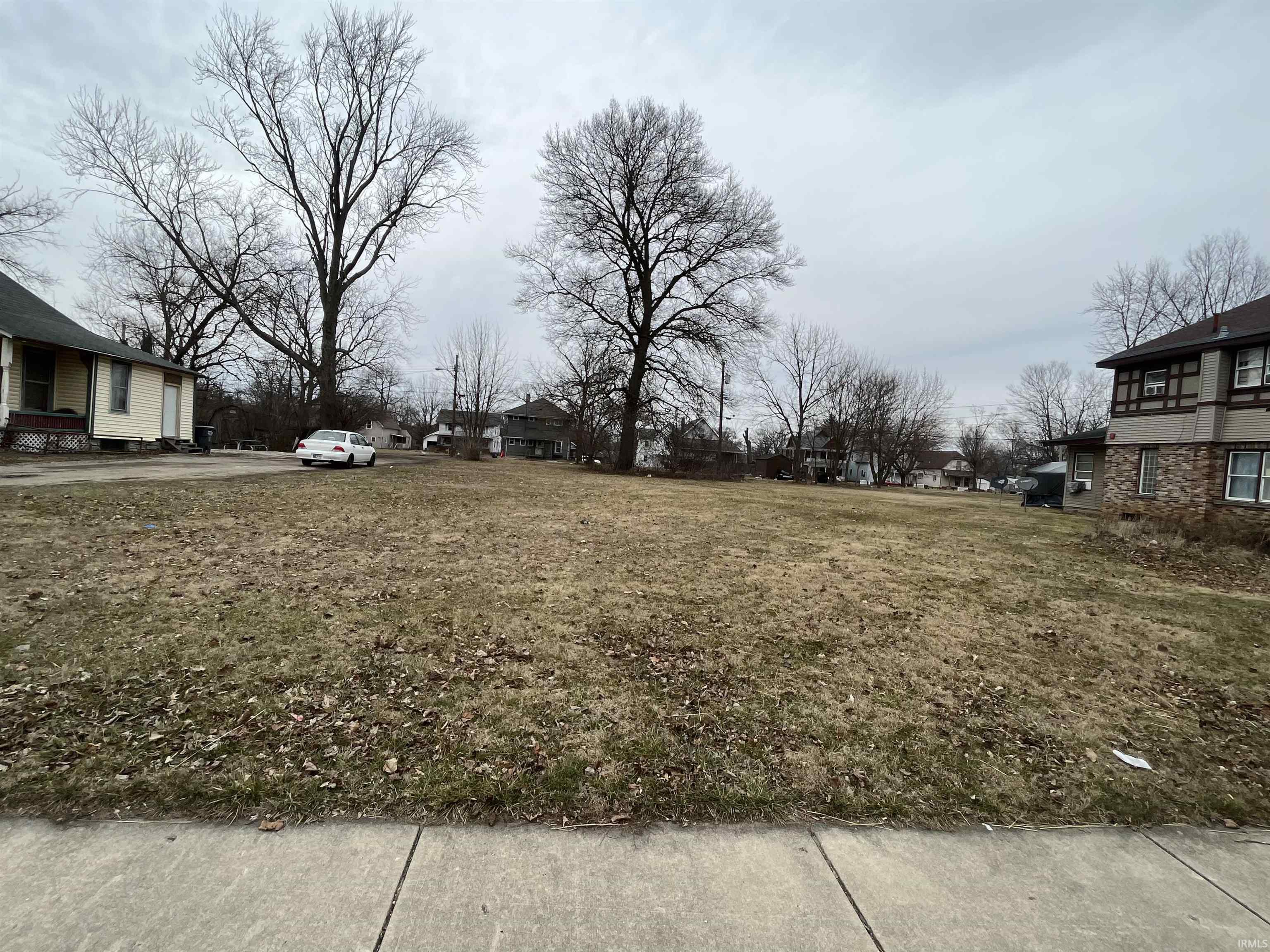 230 West 5th Street Anderson, IN 46016 - Photo 2 of 5 Gallery Image 2