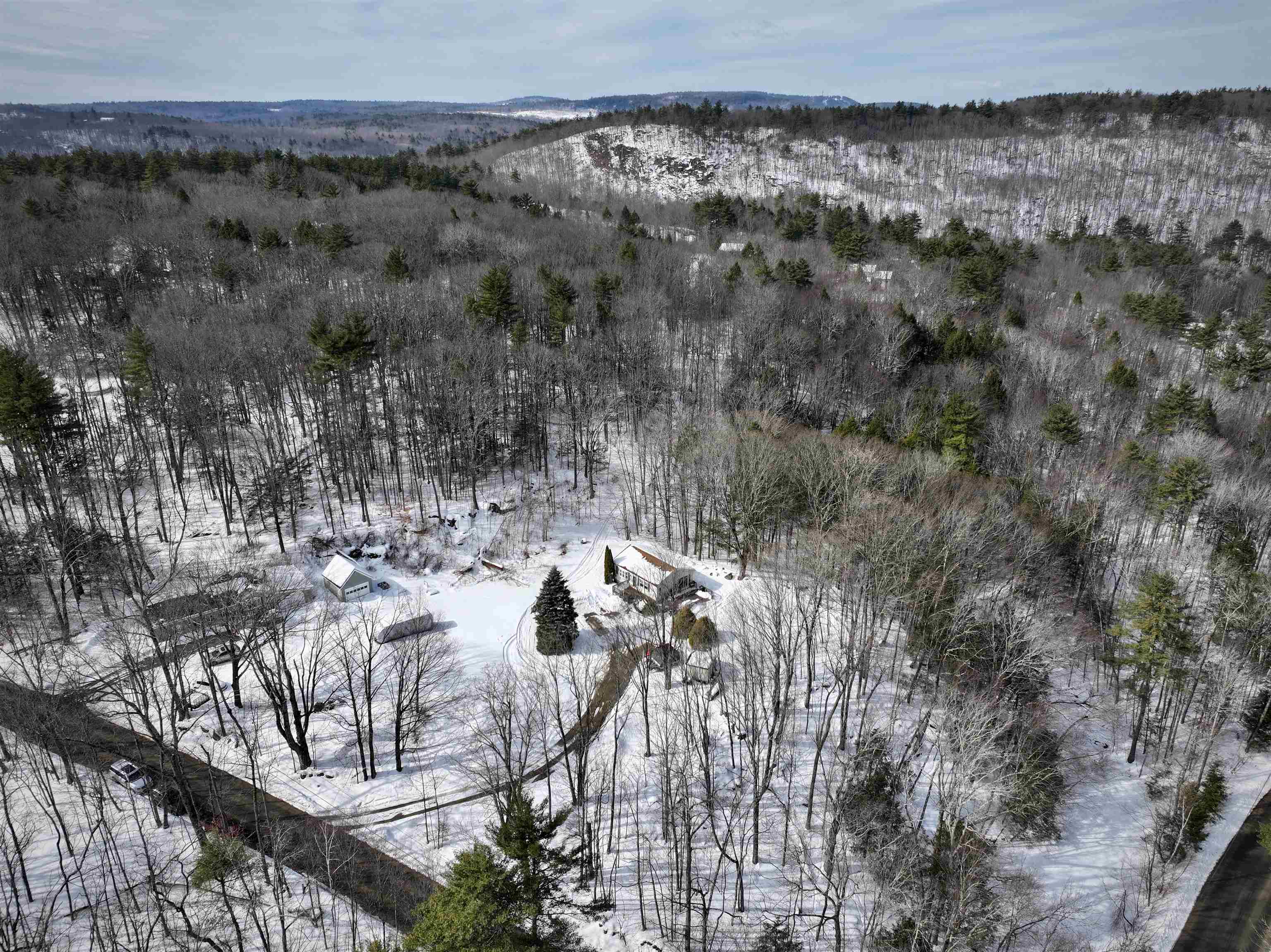 236 Walker Hill Road Weare, NH 03281 - Photo 28 of 33 Gallery Image 28