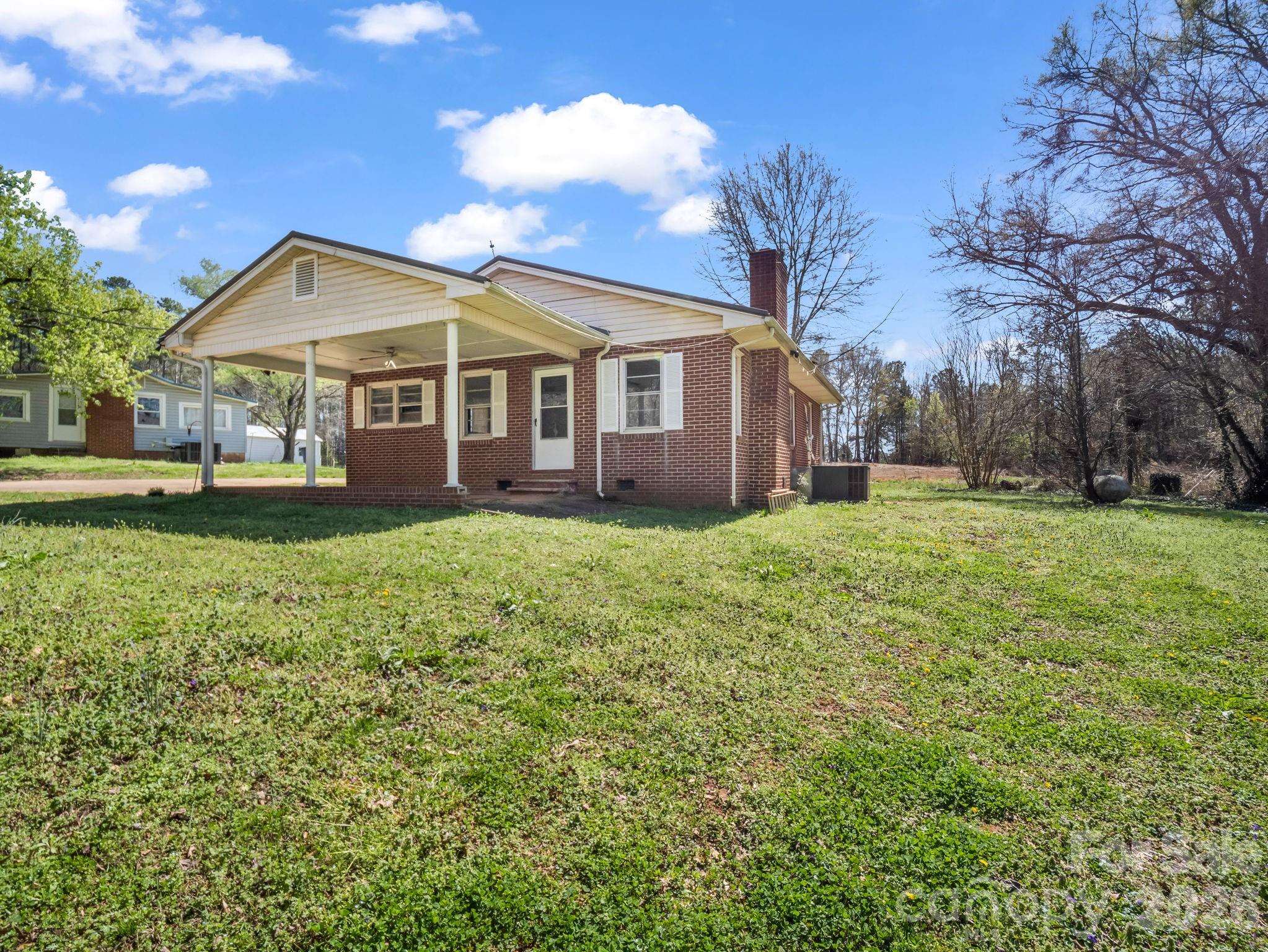 2333 Washburn Road Shelby, NC 28150 - Photo 4 of 34